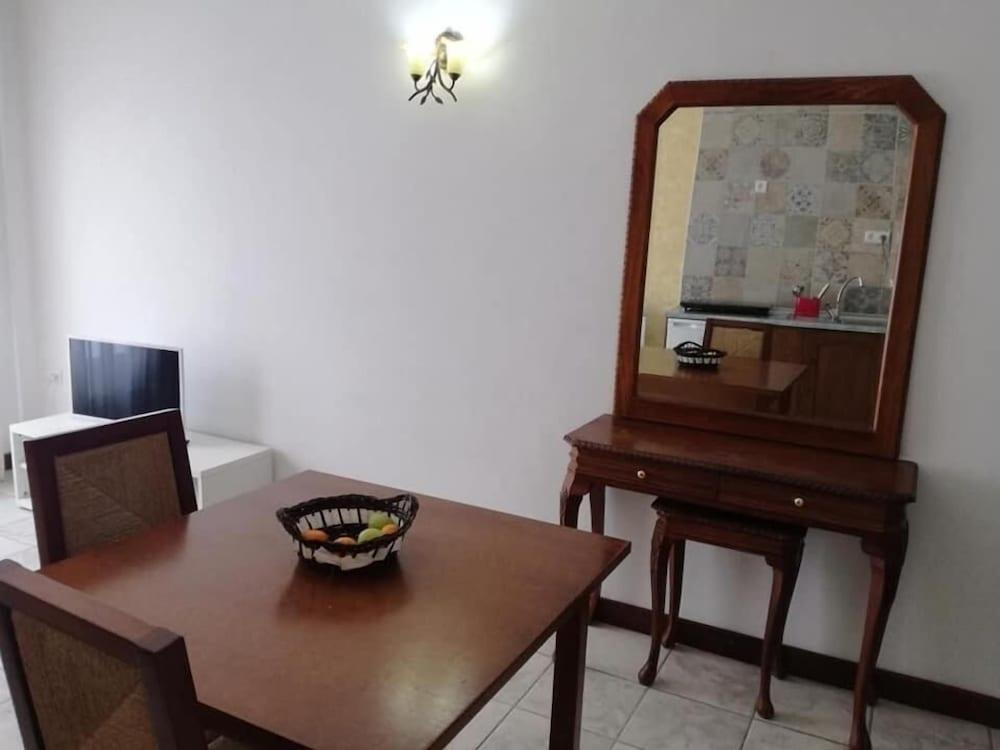 Hotel Al-andalus 2*