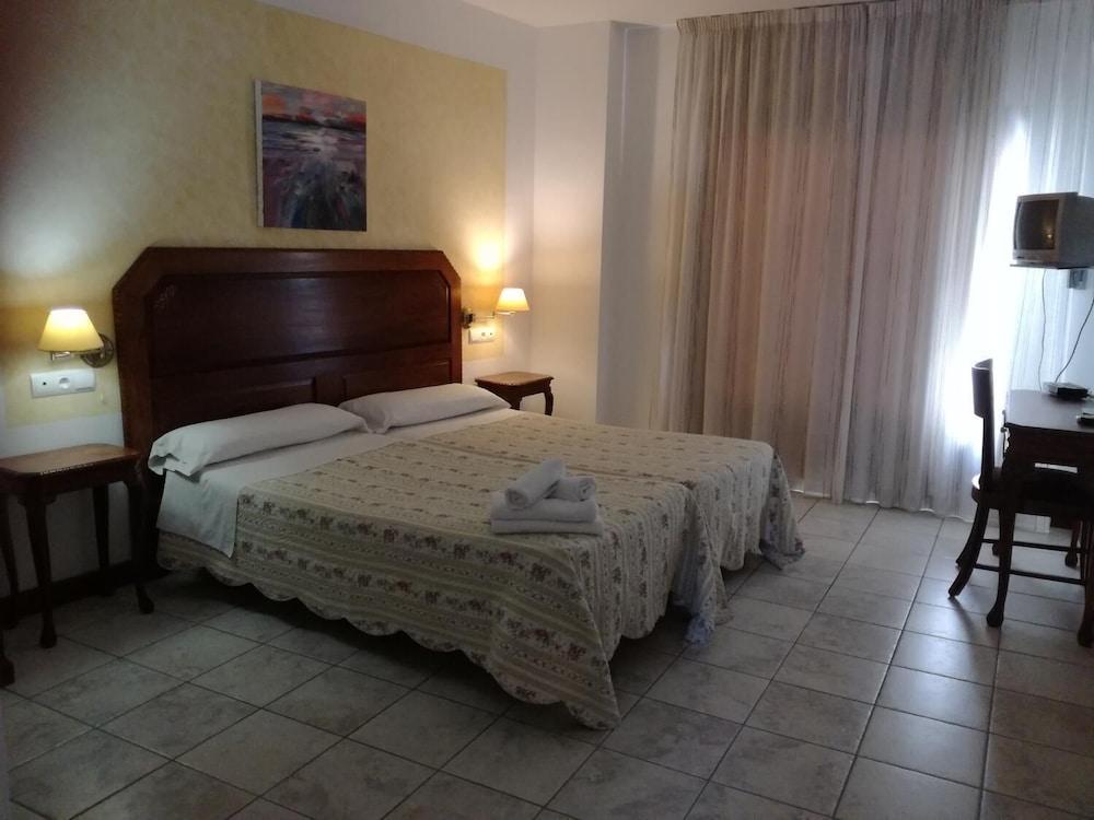Hotel Al-andalus Torrox