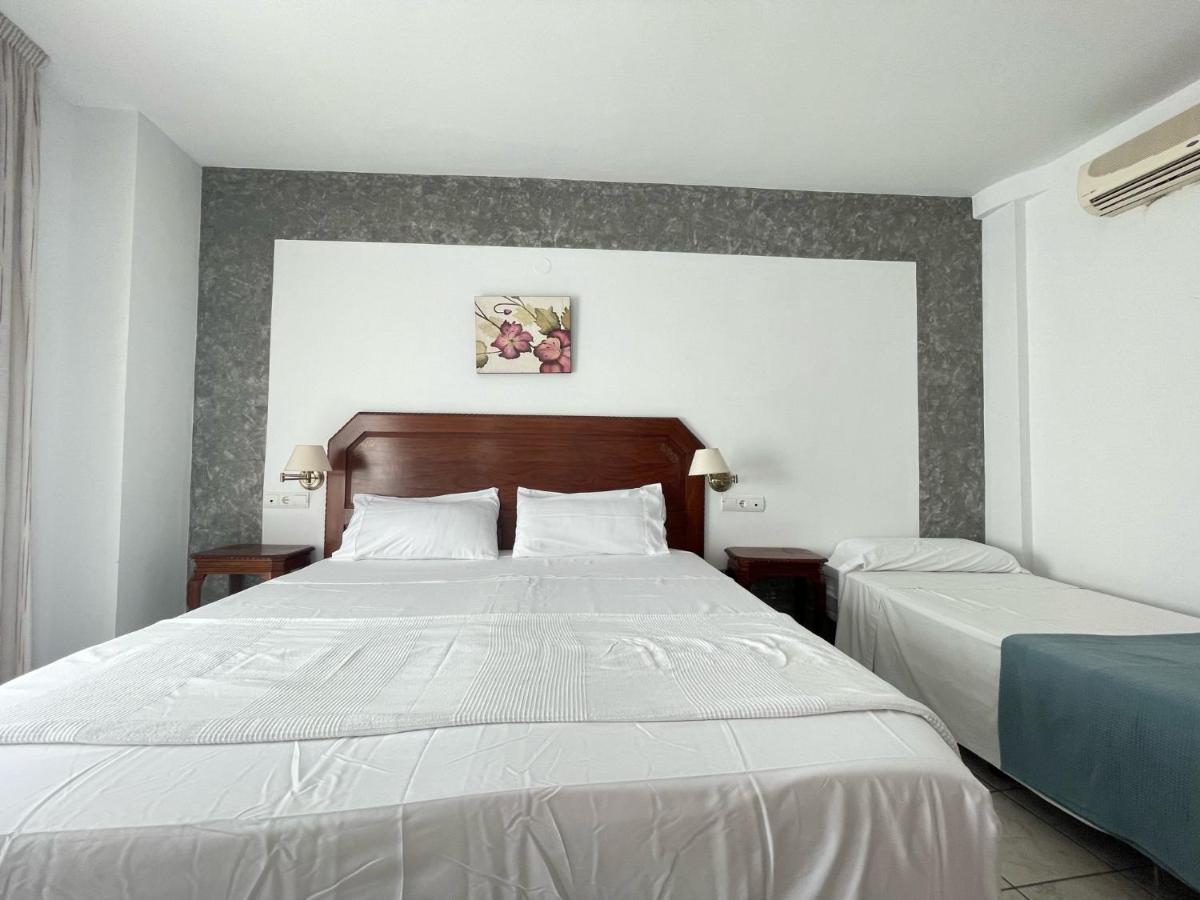 Hotel Al-andalus